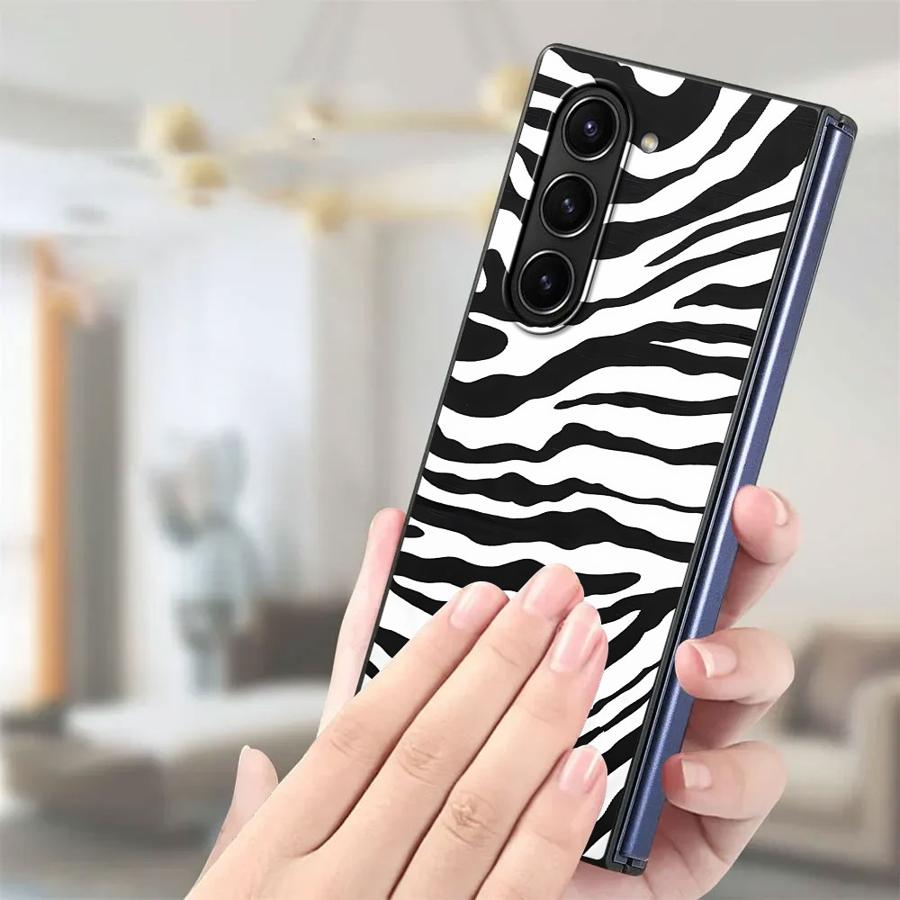 Zebra Striped Sunflower Back P - Phone Cases Z Fold 6 评论和价格